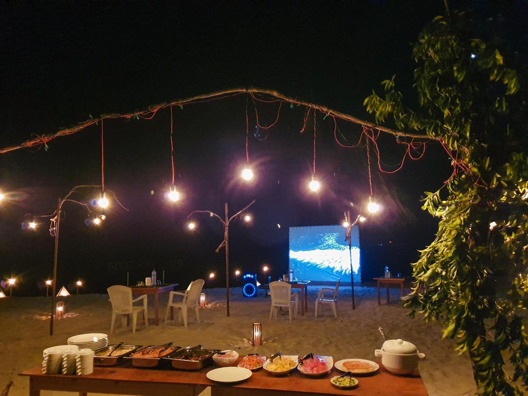 Nemo Inn Omadhoo Exterior foto