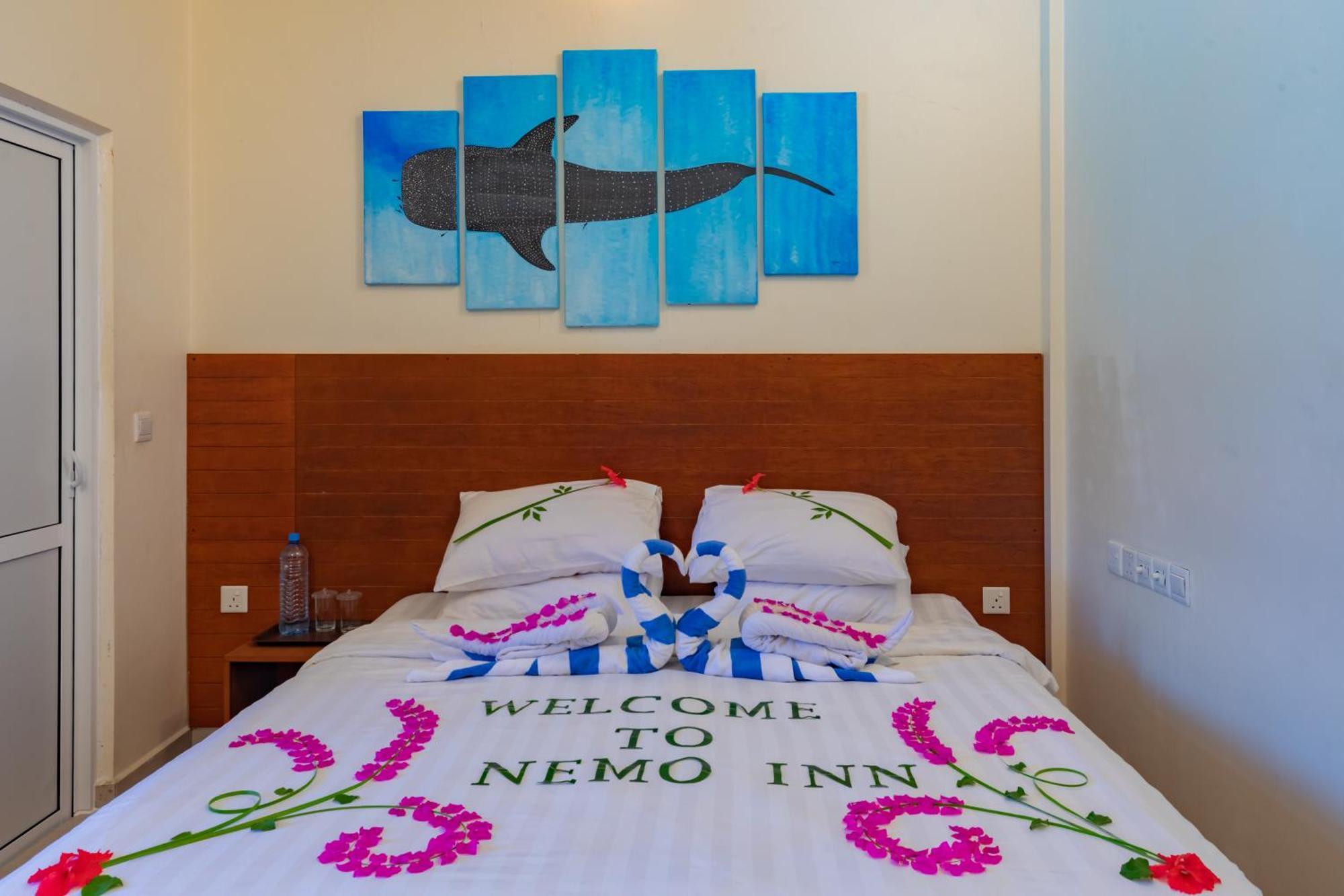 Nemo Inn Omadhoo Exterior foto