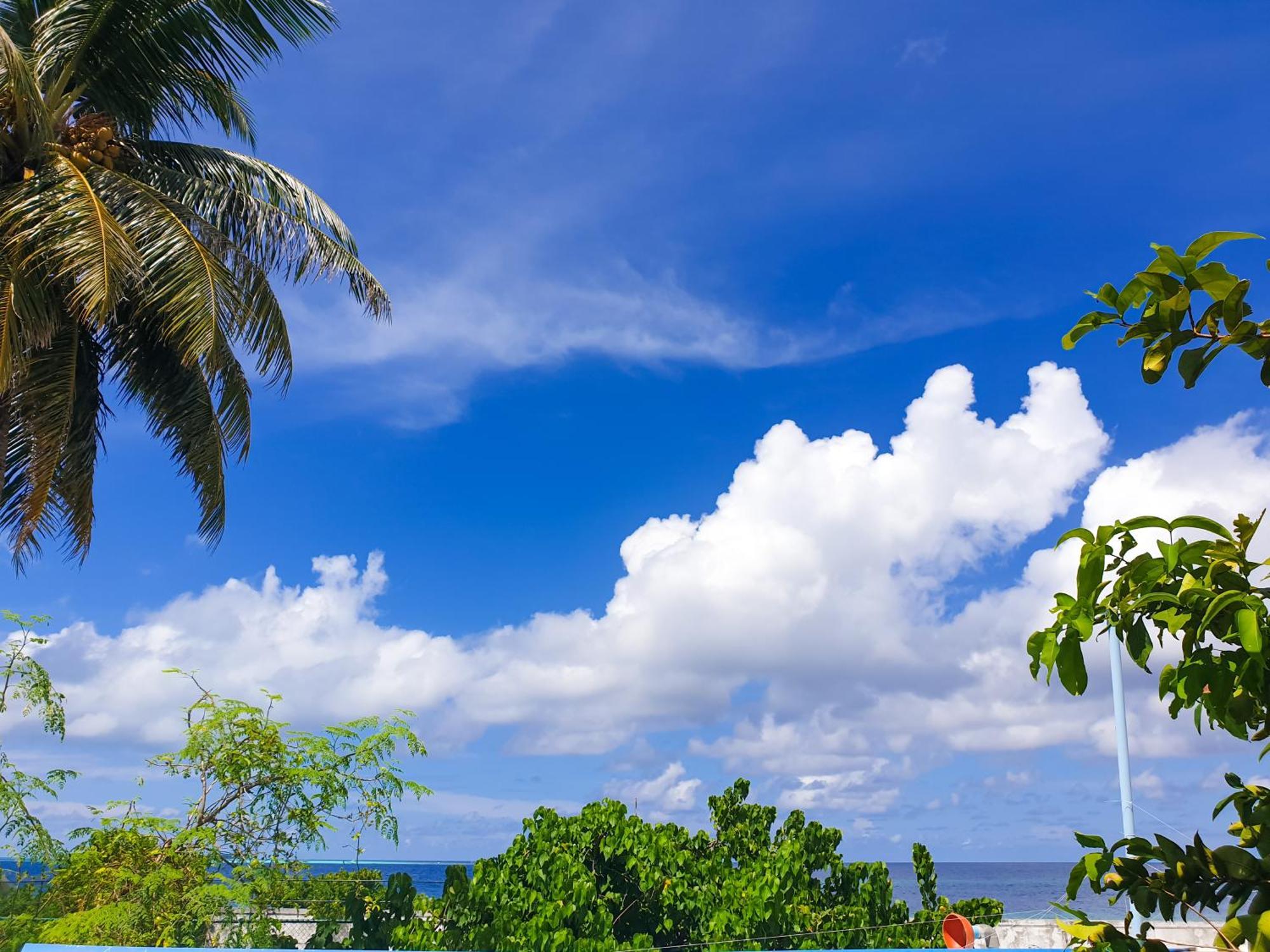Nemo Inn Omadhoo Exterior foto